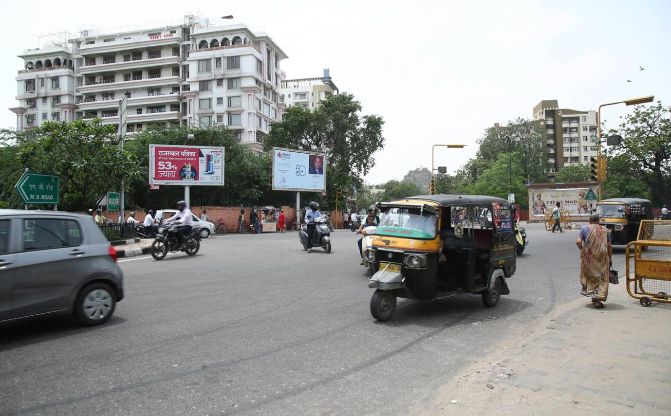 Display advertising-Unipoles at Moti Dungri Road Jaipur
